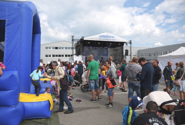 Den otevřených dvěří - Hauser