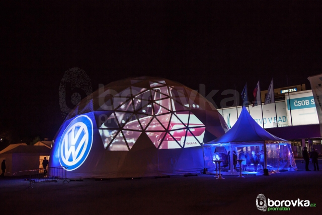 Bratislava - Dome Mapping VW