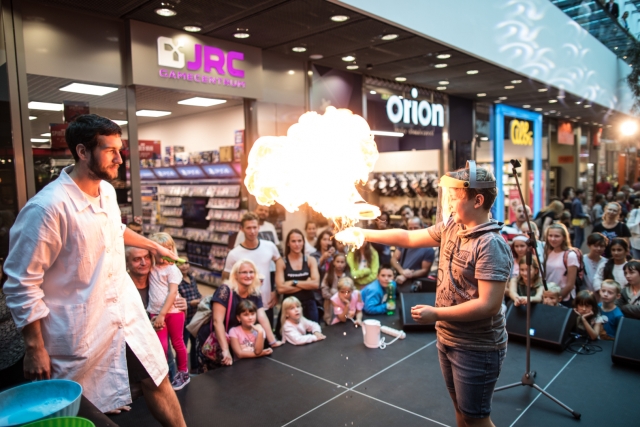 Víkend s fyzikou - OC Jihlava