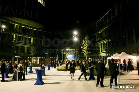 Otevírání prostor